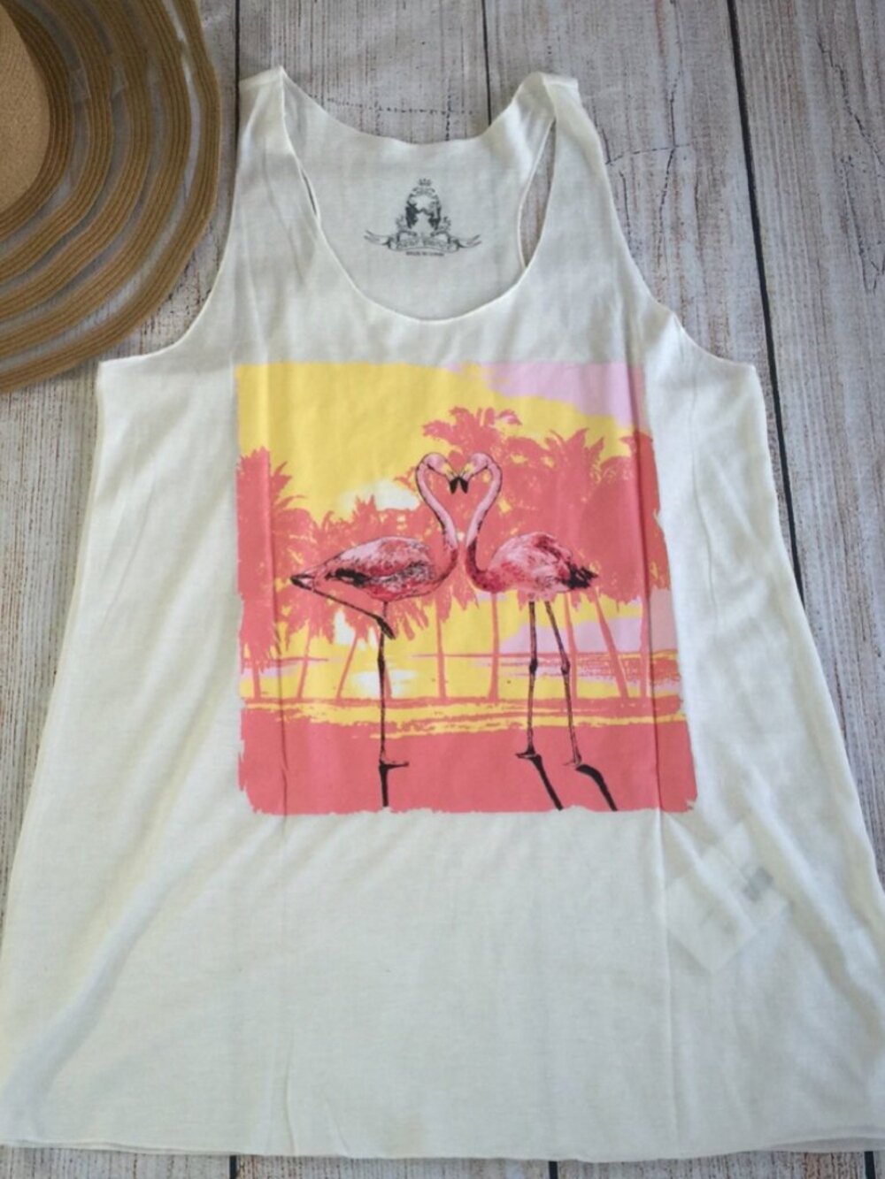 Bear dance flamingo tank top large new with tags